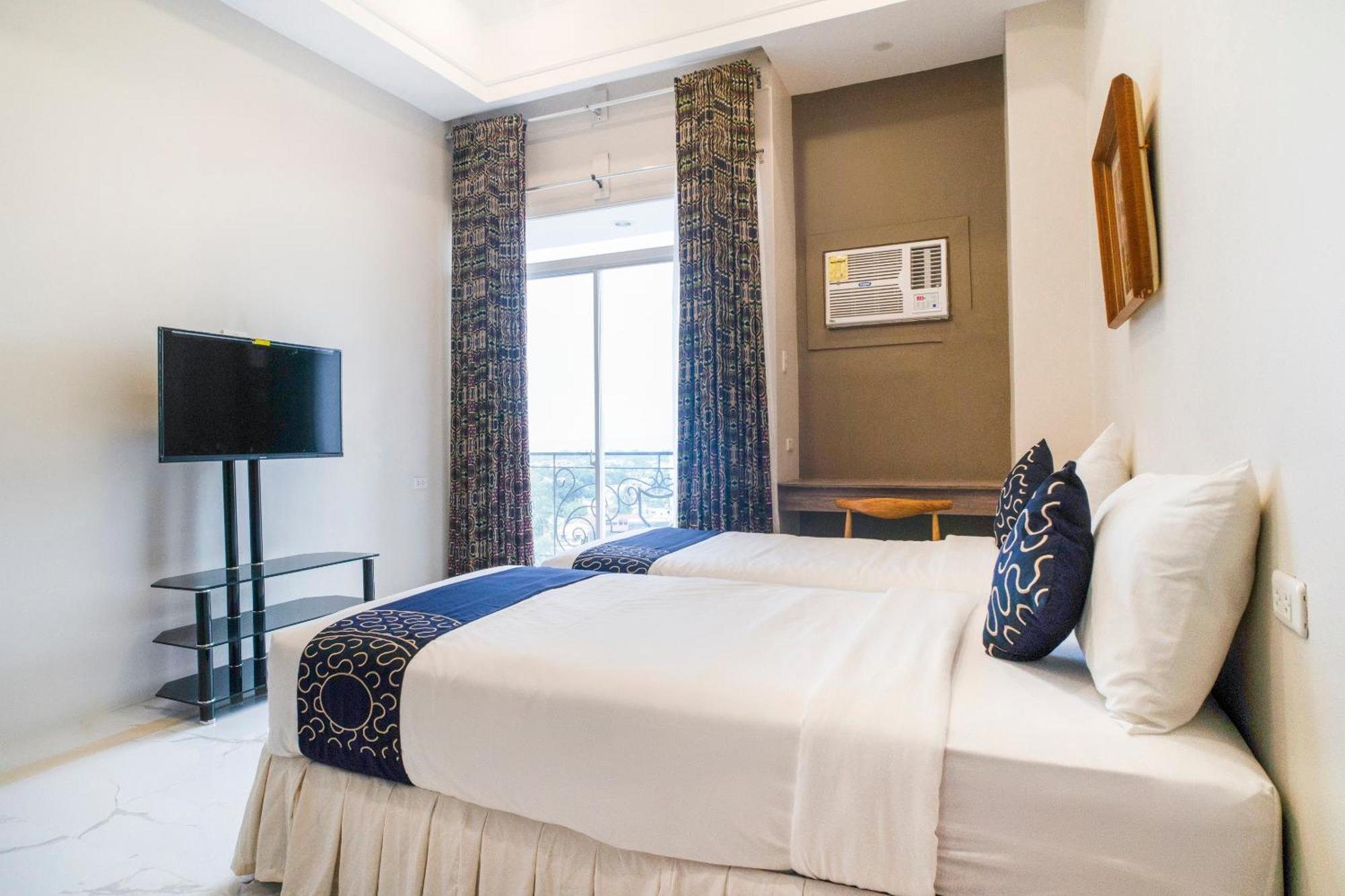 Capital O 460 World Palace Hotel Davao Zewnętrze zdjęcie